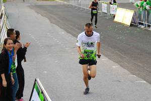 BIB: 87
                            <button type="button" onclick="openModal(3531266)" class="btn btn-primary btn-sm float-right btn-popup" data-toggle="modal" data-target=".modal-high-quality">
                        <i class="fas fa-shopping-cart"></i> Add to Cart
                    </button>
                                            <button type="button" onclick="isThisMe(3531266, true)" class="btn btn-success btn-sm float-right btn-popup btn-isme hidden" data-toggle="tooltip" data-placement="bottom" title="นี่คือรูปของคุณใช่ไหม คลิกที่นี่เพื่อเอาเข้าอัลบั้ม">
                        <i class="fas fa-plus"></i> Add to album
                    </button>
                    <button type="button" onclick="isThisMe(3531266, false)" class="btn btn-warning btn-sm float-right btn-popup btn-isnotme hidden">
                        <i class="fas fa-ban"></i> Remove from album
                    </button>